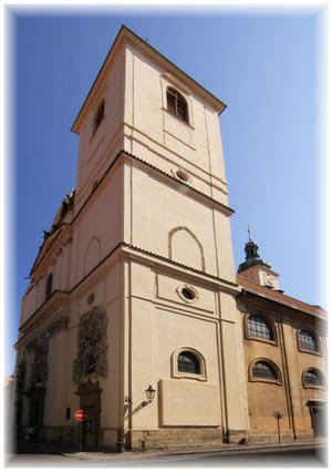 La Iglesia de Santiago Apóstol
